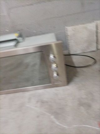 Lote Horno y Microondas Encastrable Ariston