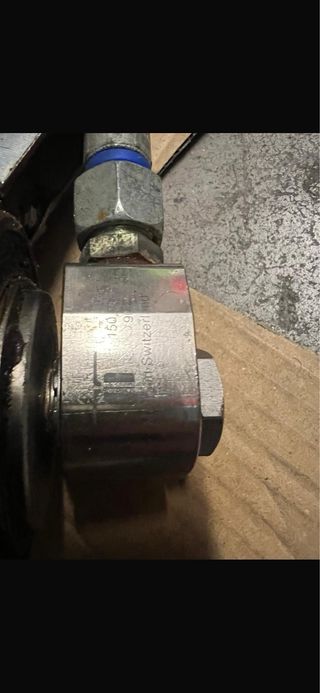 Brazo giratorio hidrolimpiadora