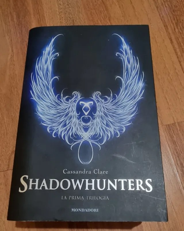 La prima trilogia. Shadowhunters