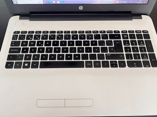 Portátil HP Intel Core i7 8GB RAM 913GB