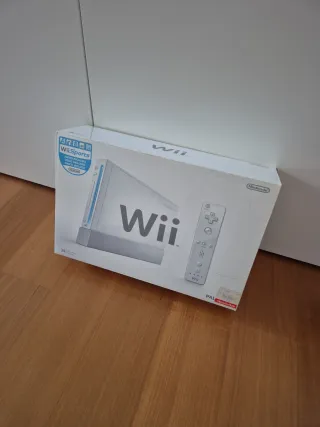 Consola Nintendo Wii Blanca + Wii Sports