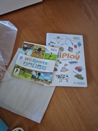 Consola Nintendo Wii Blanca + Wii Sports