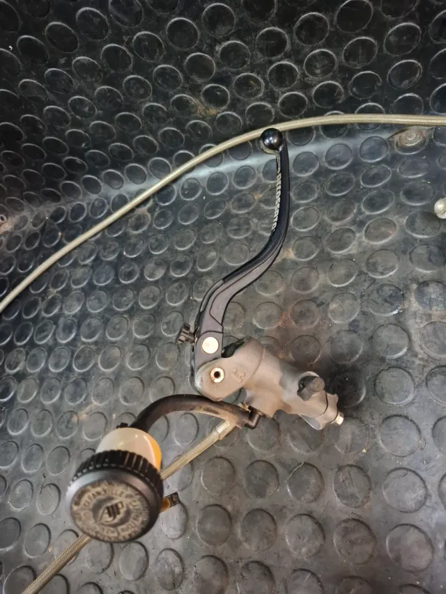 Bomba Freno Acossato Pinza Brembo Supermotard