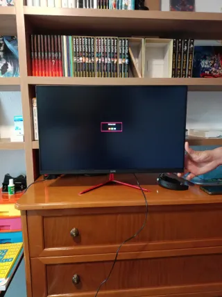 Monitor Gaming Negro y Rojo