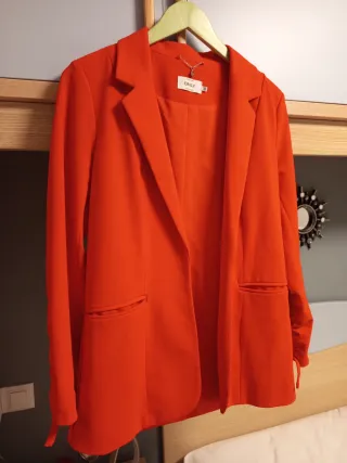 Blazer ONLY rojo