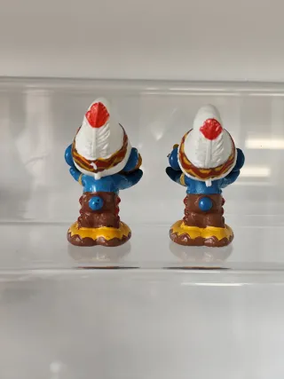Pitufos con mazorca de maíz