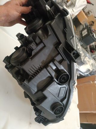 Faro Citroen Elyssee 9817297880