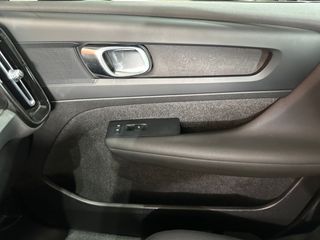 Volvo XC40 Recharge Eléctrico Core Auto