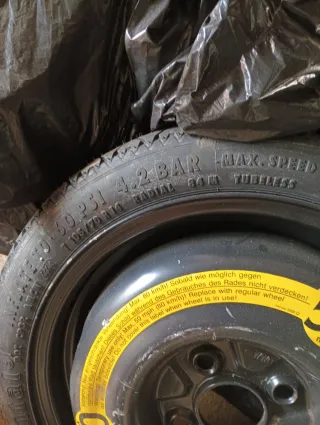 Rueda de repuesto temporal donut
