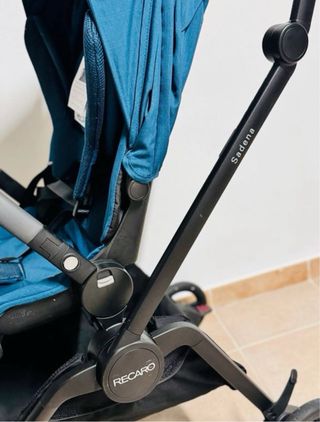 Silla bebé paseo + Capazo marca RECARO