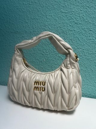 Bolso Beige Piel Acolchado Dorado