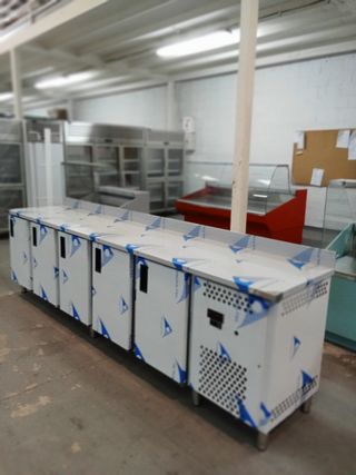 Bajo mostrador 4 puertas fabricacion propia