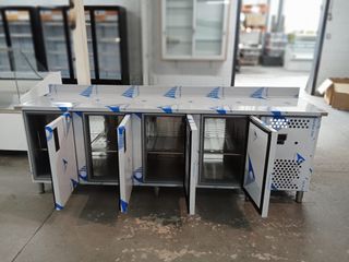 Bajo mostrador 4 puertas fabricacion propia