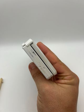 Nintendo 3DS Bianco con caricatore e pennino 