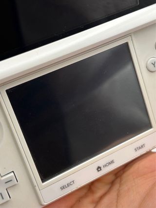Nintendo 3DS Bianco con caricatore e pennino 
