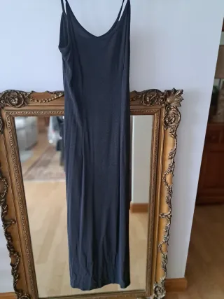 Vestido negro tirantes largo