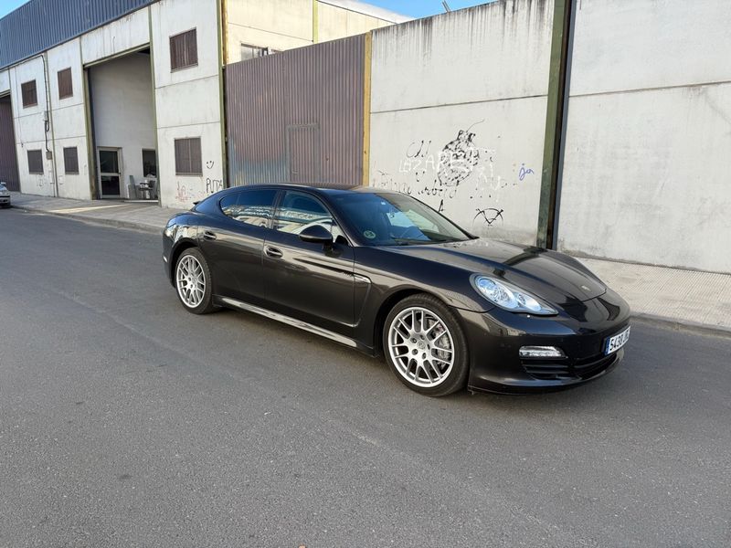 Porsche Panamera 2013 - foto 1