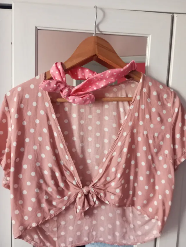 Top rosa lunares con diadema