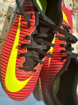 Scarpe calcio Nike Mercurial in ottime condizioni