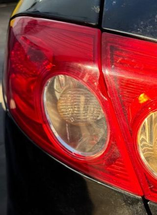 PILOTO TRASERO IZQUIERDO DAEWOO LACETTI FASTBACK