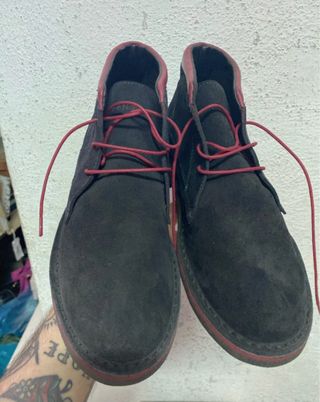 Scarpe uomo  cafenoir scamosciate nere e rosse