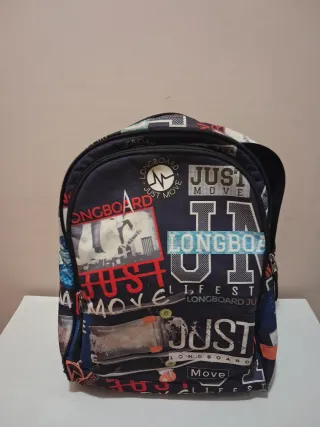Mochila Escolar Just Move Estampada