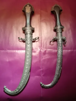 2 coltelli arabi decorativi, collezione antica