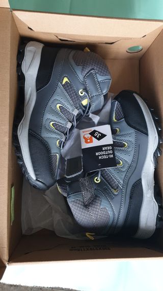 Botas de montaña Boriken talla 35