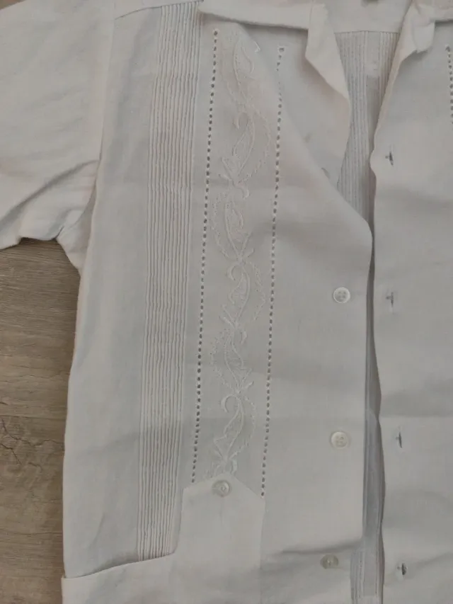 Camisa elegante niño bordada  deshilada p evento