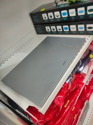 Acer Ryzen 3 8GB RAM 512GB SSD
