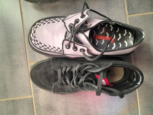 Demonia Creepers 205 Levander Bat