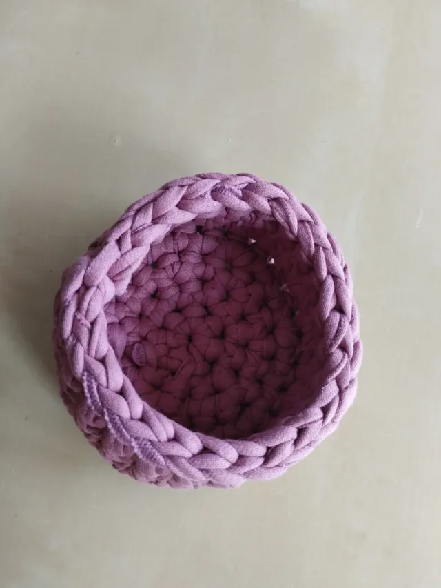 Cestita de trapillo rosa