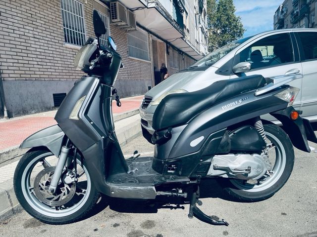 Kymco peoples 125cc
precio negociable 