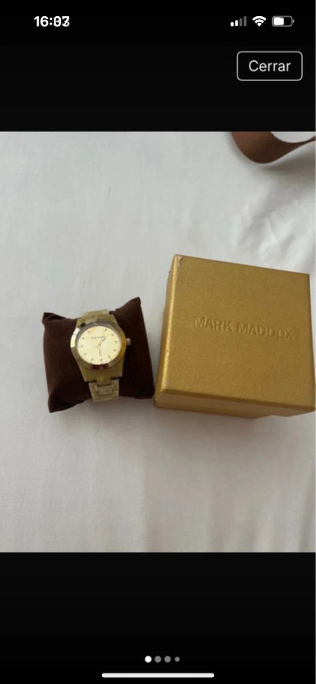 Reloj Mark Maddox Dorado y Beige