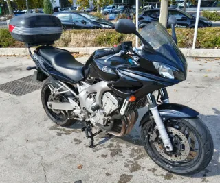 Yamaha Fazer FZ6 S1 Negra
