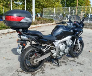 Yamaha Fazer FZ6 S1 Negra