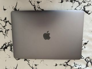 MacBook Air 13” 2020 Gris Espacial