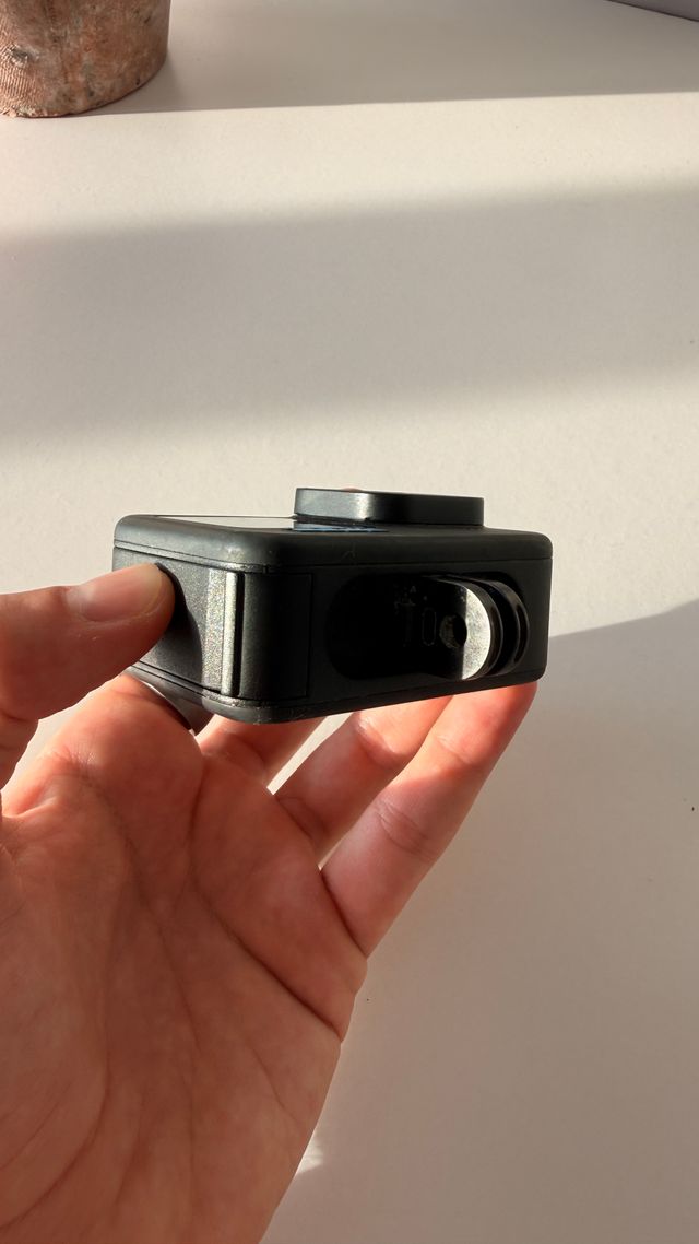 GoPro Hero 11 + Carcasa Agua + 2 baterias ORIGINAL