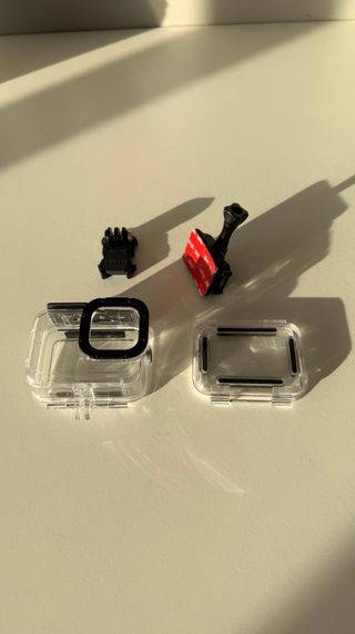 GoPro Hero 11 + Carcasa Agua + 2 baterias ORIGINAL