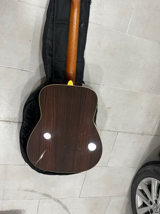 Guitarra Acústica Yamaha FG730S