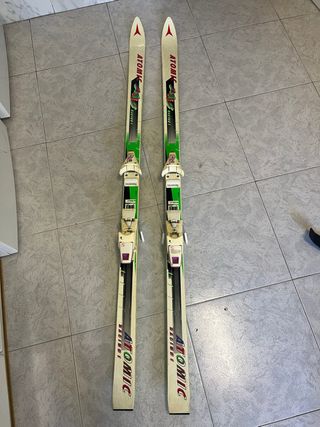 Esquís Atomic Arc Racing Salomon