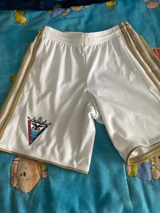 Pantalón corto deporte Mirandes 7-8 años