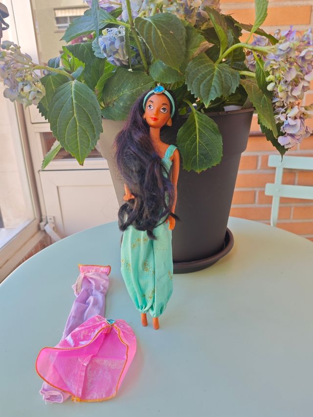 Muñeca Jasmine Aladdin Disney Mattel Años 90