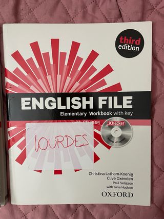 ENGLISH FILE
Elementary Workbook libro inglés 