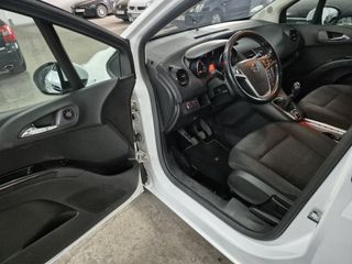 Opel Meriva 2012