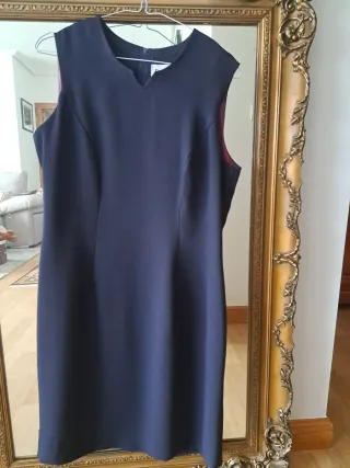 Vestido azul sin mangas
