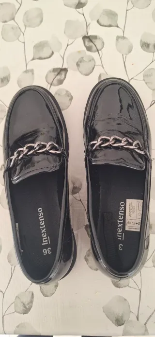 Mocasines niña charol negros talla 36