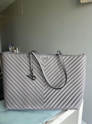 Bolso Tote Victoria's Secret Gris