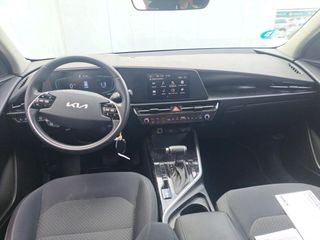 Kia Niro 1.6 GDi HEV 104kW (141CV) Concept
