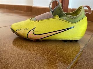 Botas Futbol Air Zoom Amarillas Talla 32